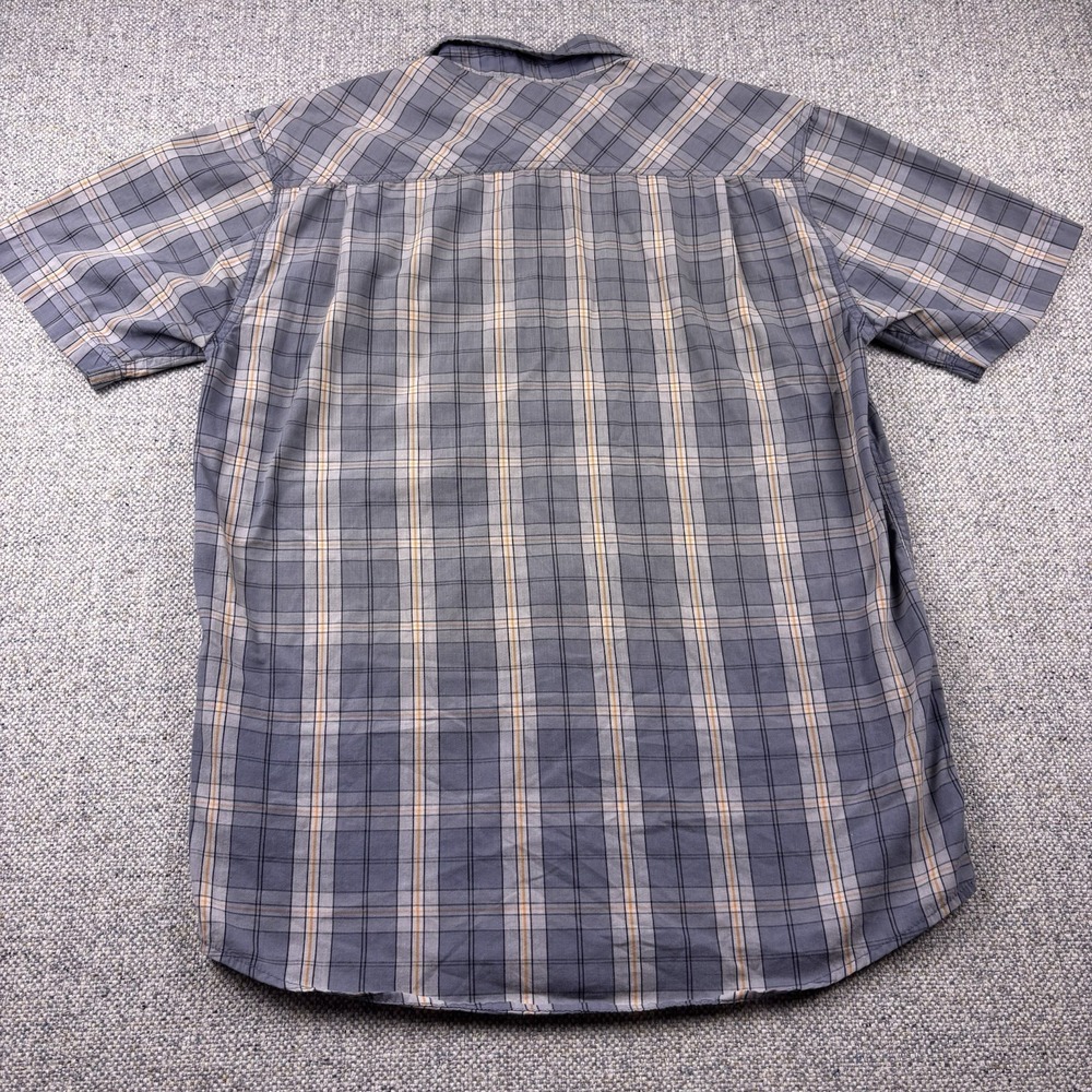 Realtree Shirt Men's M Gray Plaid Short Sleeve Button Up Camp - Picture 7 of 7